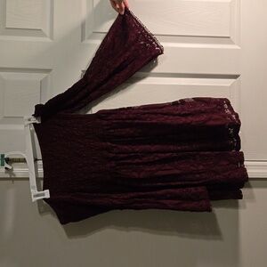 Smocked off the shoulder burgundy flowy blouse with lace details - Medium